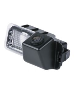 Штатная камера заднего вида MYDEAN VCM-381C для Volkswagen Amarok (2009-), Golf VI (2008-2012), Golf VII (2013-), Passat (2011-) sedan / Porsche Cayenne (2011-)
