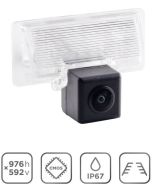 Штатная камера заднего вида SWAT VDC-061 для Nissan